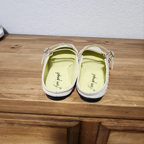 Free People, White, Summer flats, Size 36 - Picture 4 of 6
